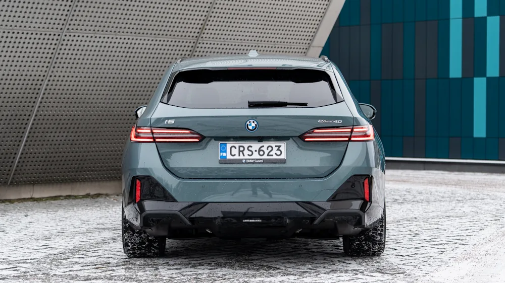 BMW i5 touring from the rear 2025
