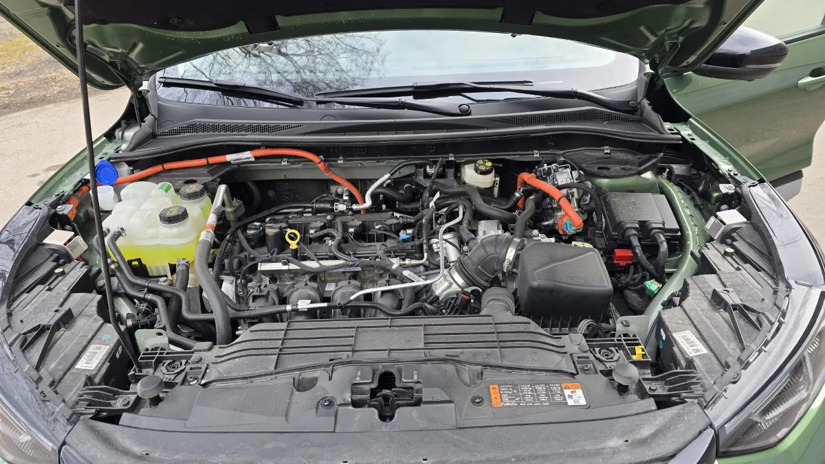 Fordkuga moottoritila