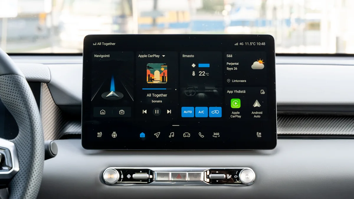 MGS5 EV centre display kotivalikko 2025