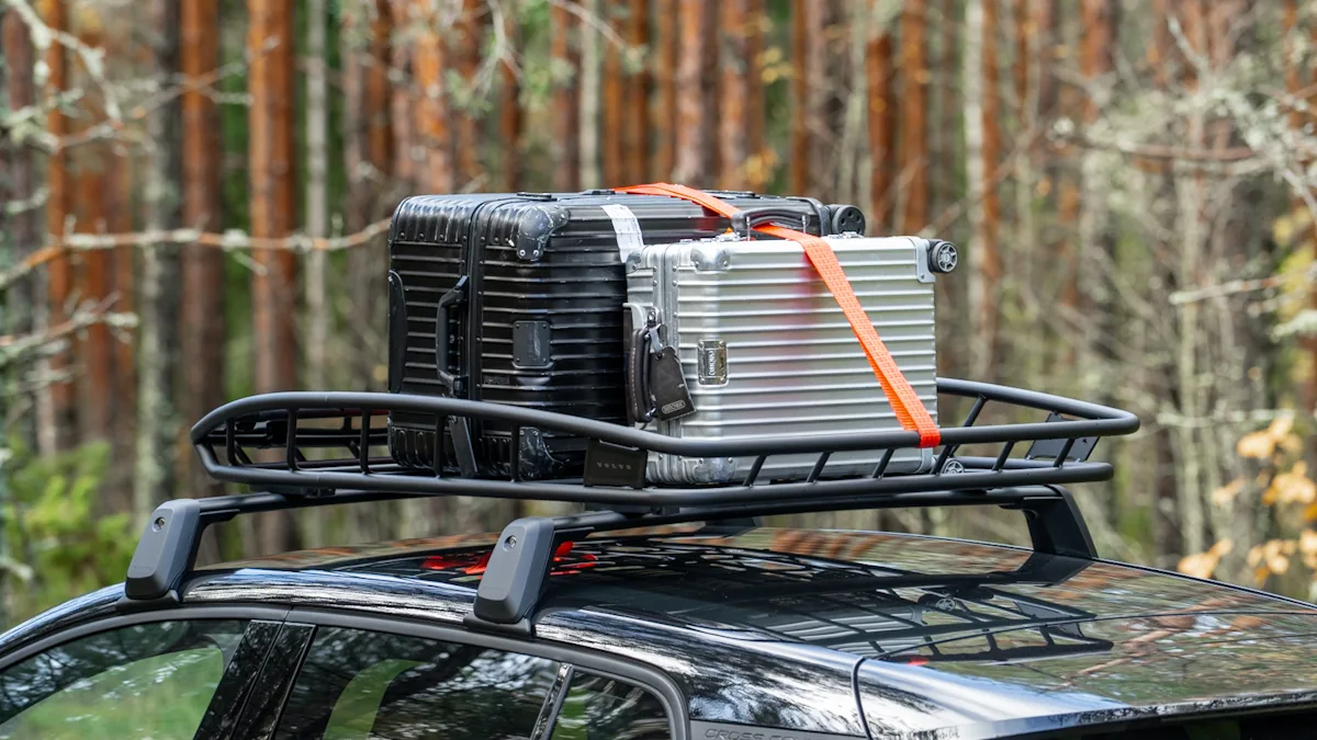 Volvo EX30 cross country load tray 2025