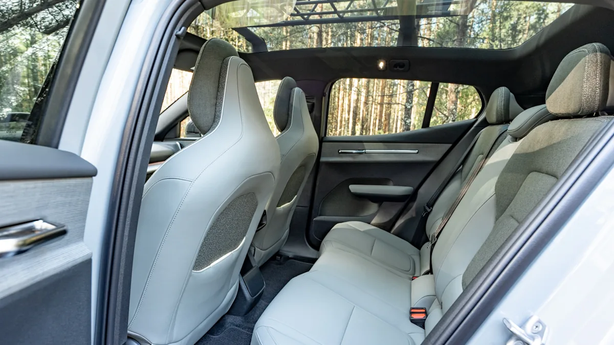 Volvo EX30 cross country rear seats 2025